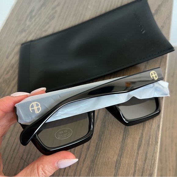 Anine Bing Black Sunglasses - Picture 4 of 7
